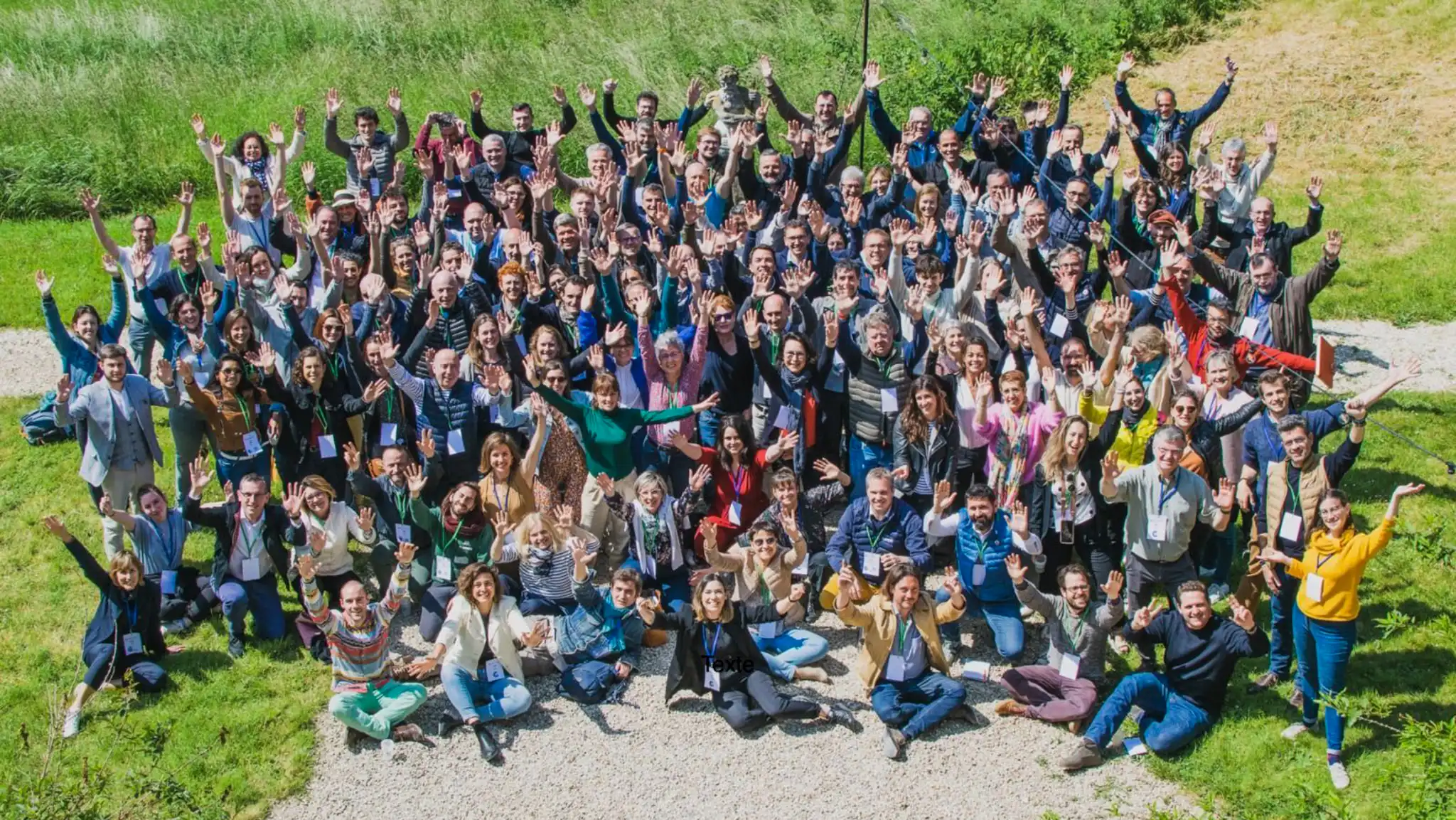 Photo de l'ensemble des participants à la session 1 de la convention des entreprises pour le climat de Bourgogne-Franche-Comté. Les entreprises engagées dans cette convention s'engagent vers une transition de leur modèle économique vers un modèle bâti autour du vivant